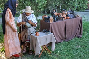 Didattica sulla ceramica etrusca - bottega artigianale